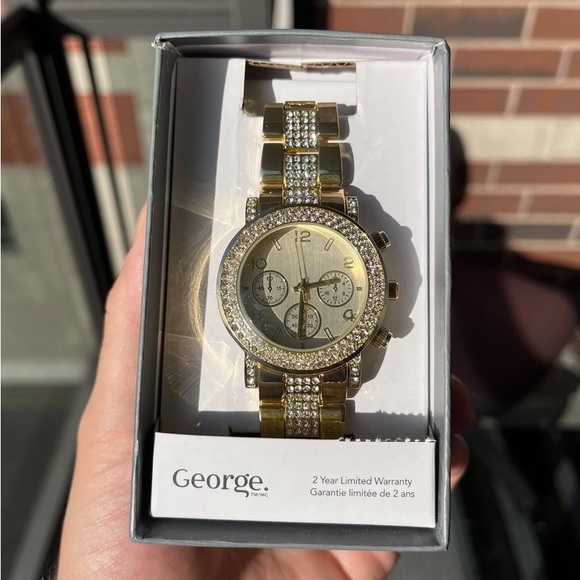 TCK Gold Watch - Picture 3 of 12